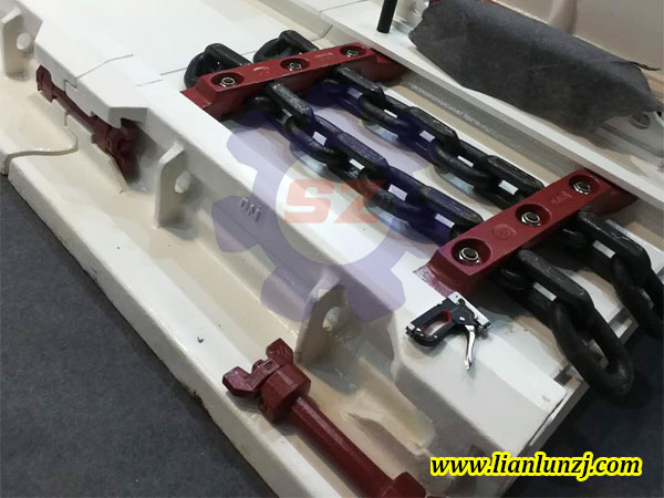 天降暴雨！<i style='color:red'>溜子刮板</i>機配件正常出庫